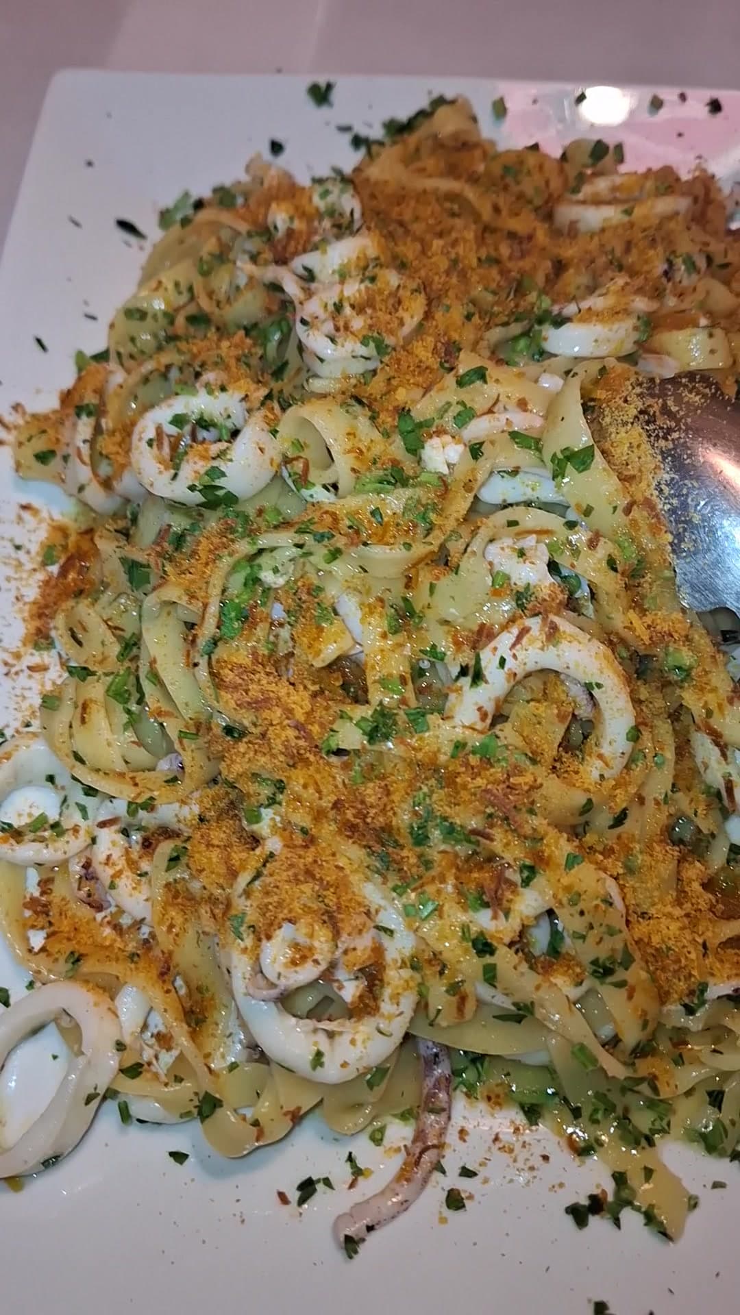 Pasta con i calamari